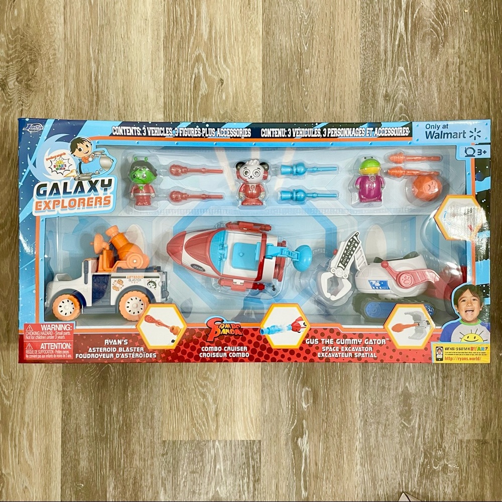 NEW - Ryan's World Galaxy Explorers Asteroid Blaster Exclusive Playset